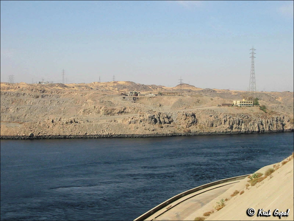 140-4068_Aswan