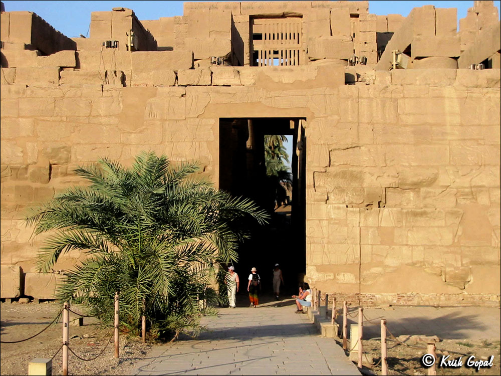 138-3883_Karnak