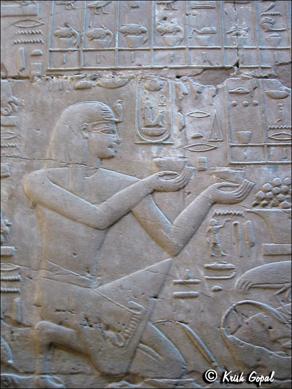 138-3852_Luxor