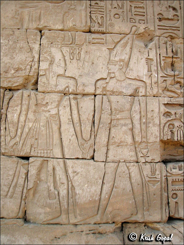 138-3856_Luxor